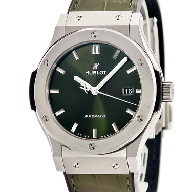 腕時計 ウブロ HUBLOT クラシック フュージョン チタニウム グリーン 542.NX.8970.LR 自動巻き メンズ 緑 バー デイト