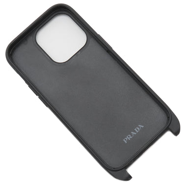 プラダ PRADA サフィアーノ トライアングル iPhoneカバー ブラック サフィアーノレザー ポリアミド 携帯・スマホアクセサリー シルバー金具 黒 三角ロゴ iPhone14 pro