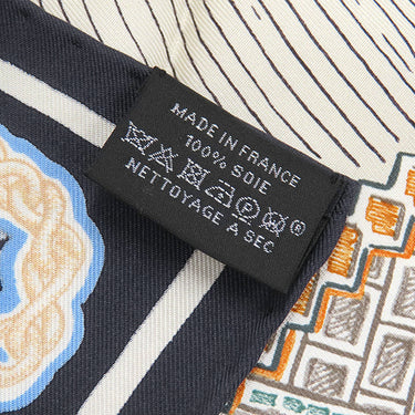 エルメス HERMES カレ90 CARRE ブラック×マルチカラー シルク スカーフ 【SUPER SILK QUEST/スーパーシルククエスト】