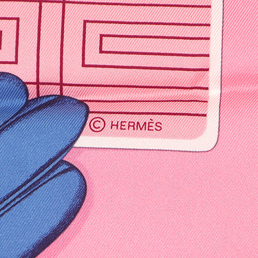エルメス HERMES カレ90 CARRE H004211S ローズボンボン×ヴェール シルク スカーフ 【L’Heure des Gants/手袋の時計】