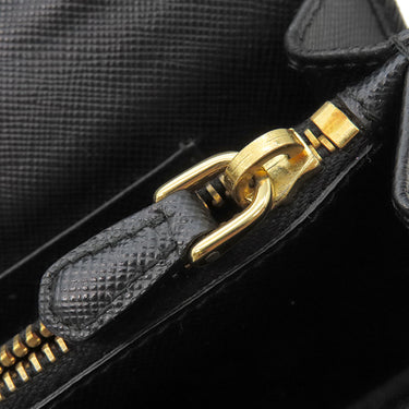 プラダ PRADA サフィアーノ メタル ショルダー ウォレット 1M1437 NERO レザー チェーンウォレット ゴールド金具 黒 SAFFIANO METAL
