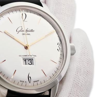 腕時計 グラスヒュッテ オリジナル GLASHUTTE ORIGINAL セネタ シックスティーズ パノラマデイト 2-39-47-01-02-04 自動巻き メンズ シルバー