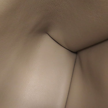 ルイヴィトン LOUIS VUITTON カプシーヌMM ベージュ トリヨンレザー 2WAYバッグ ゴールド金具 グレージュ ハンドバッグ ショルダーバッグ スタッズ