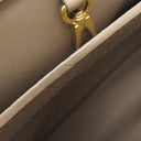 ルイヴィトン LOUIS VUITTON カプシーヌMM ベージュ トリヨンレザー 2WAYバッグ ゴールド金具 グレージュ ハンドバッグ ショルダーバッグ スタッズ