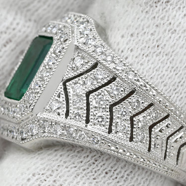 ノンブランド NON BRAND エメラルド ダイヤ プラチナシルバー×グリーン Pt900 エメラルド ダイヤモンド リング 指輪 グリーン 緑 カクテルリング パヴェダイヤ 10.5号