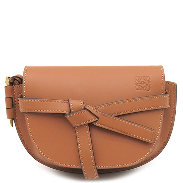 LOEWE 腕時計　レディース　レザー　ゴールド　アナグラム　ブラウン　保存袋 LOEWE ロエペ｜中古ブランド品・高級時計・宝石の通販サイト