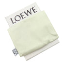 ロエベ LOEWE アナグラム バーティカル ウォレット C821S33X12 ライトゴースト ペブルグレインカーフ 三つ折り財布 シルバー金具 コンパクトウォレット