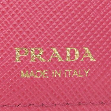 プラダ PRADA メタルロゴ 1MH021 ピンク レザー 三つ折り財布 ゴールド金具 コンパクトウォレット