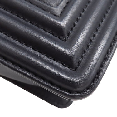 シャネル CHANEL ボーイシャネル ミニ チェーンショルダー ネイビー ラムスキン ショルダーバッグ ゴールド金具 紺