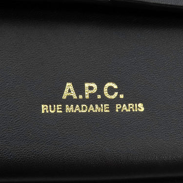 アーペーセー A.P.C. Betty バッグ ブラック スムースレザー ショルダーバッグ ゴールド金具 黒