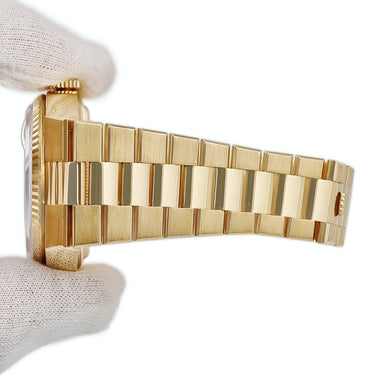 腕時計 ロレックス ROLEX オイスタークォーツ デイデイト 19018 80番 クオーツ メンズ メーカーOH済 80番台 K18YG無垢 ピラミッド文字盤