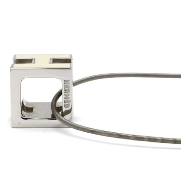 エルメス HERMES カージュドアッシュ Hキューブ ホワイト×シルバー メタル エナメル ネックレス シルバー金具 白