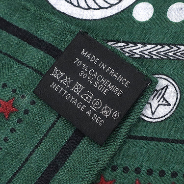 エルメス HERMES ショール カレ140 CARRE カレジェアン ヴェールロデン×グリシネ×ボルドー カシミヤ シルク ストール 【ZOUAVES ET DRAGONS BANDANA /ズアヴとドラゴン】