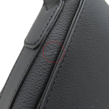 ルイヴィトン LOUIS VUITTON テイクオフ メッセンジャー PM M24769 ノワール グレインレザー ショルダーバッグ マットブラック金具 黒 斜め掛け