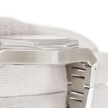 腕時計 ジラールペルゴ GIRARD PERREGAUX ロレアート クロノグラフ 42mm 81020-11-431-BB4A 自動巻き メンズ OH済 ブルー スモールセコンド