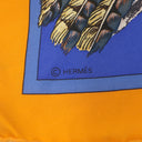 エルメス HERMES カレ90 CARRE H071721S マリン×ブルーロイ×オレンジ シルク スカーフ 【PANI LA SHAR PAWNEE/パウニー族の首長】