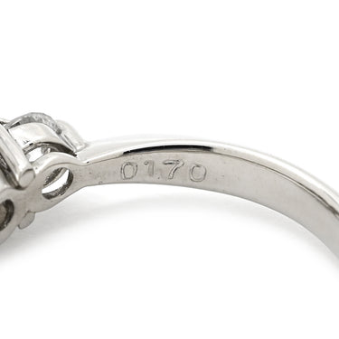 ノンブランド NON BRAND ダイヤリング プラチナシルバー Pt900 ダイヤモンド リング 指輪 3P 3石 3粒 4号