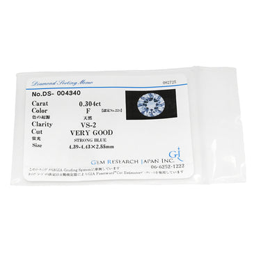 ノンブランド NON BRAND ダイヤリング プラチナシルバー Pt900 ダイヤモンド リング 指輪 3P 3石 3粒 4号