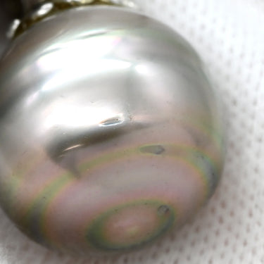 ノンブランド NON BRAND 黒蝶パール 15ｍｍ ダイヤモンド ホワイトゴールド Pt パール ペンダントトップ 真珠 シルバー プラチナ ネックレストップ オフラウンドシェイプ リボン