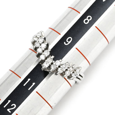 ノンブランド NON BRAND ダイヤリング プラチナシルバー Pt900 ダイヤモンド リング 指輪 ダイヤモンド V字 Vライン 9.5号