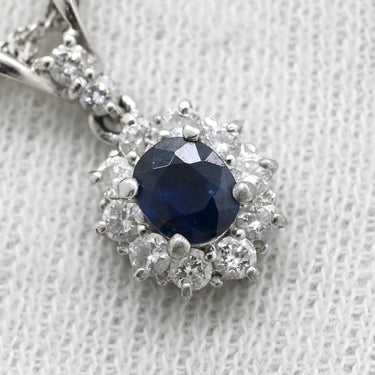 ノンブランド NON BRAND ブルーサファイア ダイヤ ブルー×プラチナシルバー Pt900 サファイア ダイヤモンド Pt850(チェーン) ネックレス オーバルカット Pt900 プラチナム 青 メレ フラワーモチーフ ヘイロー スクリューチェーン