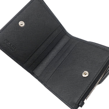 プラダ PRADA サフィアーノ トライアングル 財布 2ML049 NERO レザー 二つ折り財布 シルバー金具 黒 ２つ折り トライアングルロゴ