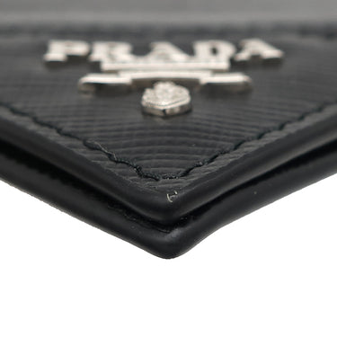 プラダ PRADA マネークリップ付財布 2MN077 ブラック レザー 二つ折り財布 シルバー金具 黒 ロゴ サフィアーノ