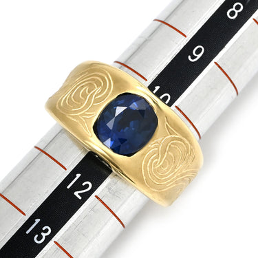 ノンブランド NON BRAND ブルーサファイア ブルー×イエローゴールド K18YG サファイア リング 指輪 2.09ct イエローゴールド Au750 18K 18金 青 渦巻き 彫刻 アールデコ エングレーブ 幅広 天然 11号