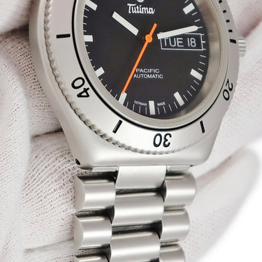 腕時計 チュチマ Tutima パシフィック デイデイト 670-01 自動巻き メンズ 逆回転防止ベゼル ブラック 黒 ダイバーズ