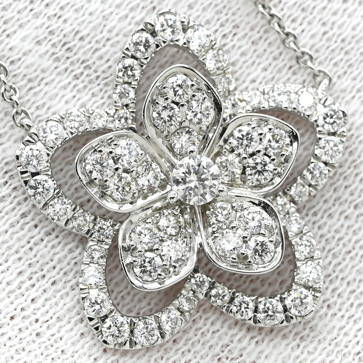 グラフ GRAFF ワイルドフラワー ダイヤモンド ペンダント RGP775