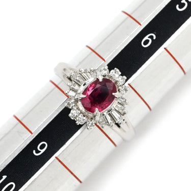 ノンブランド NON BRAND ルビー 0.66ct ダイヤモンド プラチナシルバー Pt900 ルビー ダイヤモンド リング 指輪 レッド 赤 1石 プラチナ オーバルミックスカット 7.5号
