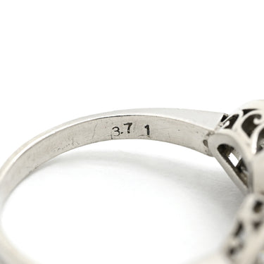 ノンブランド NON BRAND クリソベリルキャッツアイ ダイヤ オリーブグリーン×プラチナシルバー Pt ダイヤモンド クリソベリルキャッツアイ リング 指輪 Pt プラチナム 緑 オリーブグリーン オーバル パヴェ バゲットカット 天然石 11号