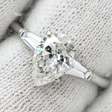 モニッケンダム MONNICKENDAM ダイヤ リング プラチナシルバー Pt900 ダイヤモンド リング 指輪 プラチナム 雫 しずく バゲットカット エンゲージ ブライダル 11号