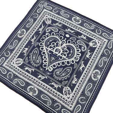エルメス HERMES カレ140 カレジェアン ブルーマリン×ブラン×ノワゼット カシミヤ シルク ストール 【Cheval de Coeur Bandana /シュヴァル ドゥ クール バンダナ】 2025AW