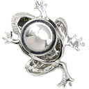 ノンブランド NON BRAND カルセドニー ダイヤ ガーネット カエルモチーフ ピンブローチ ホワイトゴールド K18WG カルセドニー ガーネット ブローチ 緑 グリーン 蛙 かえる グリーングロシュラーガーネット