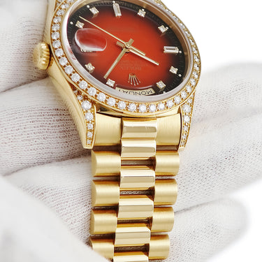 腕時計 ロレックス ROLEX デイデイト 36 18388A S番 自動巻き メンズ S番 K18YG無垢 純正ダイヤ レッド グラデーション トリチウム