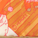 エルメス HERMES カレ90 CARRE コーラル×ホワイト×ジョーヌ シルク スカーフ 【LA LEGENDE DU CHEVAL PLUMES/翼のある馬の伝説】