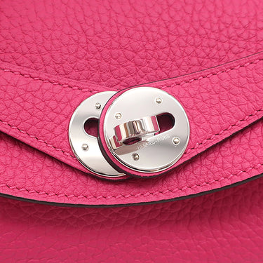 エルメス HERMES リンディ26 ローズショッキング トリヨンクレマンス 2WAYバッグ シルバー金具 肩掛け