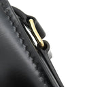 セリーヌ CELINE クラシック トリオンフ バッグ 187363BF4.38NO ブラック カーフ シャイニーカーフスキン ショルダーバッグ ゴールド金具 黒 フラップ 斜め掛け