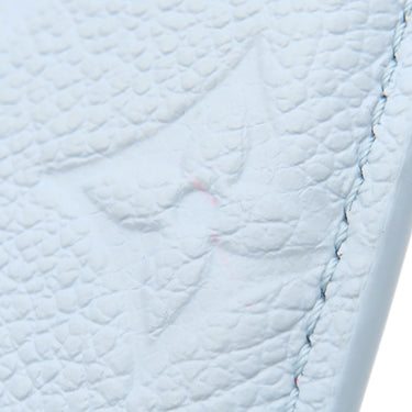 ルイヴィトン LOUIS VUITTON ポルト カルト LV チャーム M83585 オランプブルー モノグラムアンプラント カードケース ゴールド金具 水色 モノグラムフラワー カード入れ