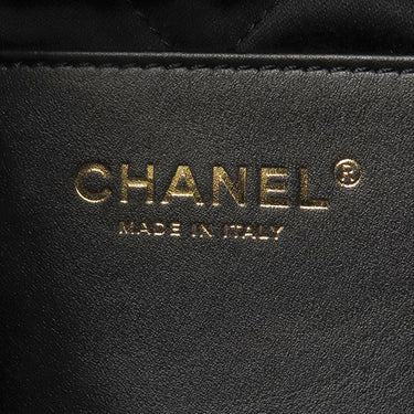 シャネル CHANEL シャネル22 ミニ レザー チェーンショルダー ブラック レザー ショルダーバッグ ゴールド金具 黒 パールロゴチェーン