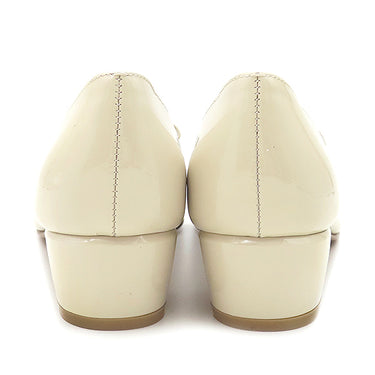 サルヴァトーレ・フェラガモ Salvatore Ferragamo ヴァラ リボン 723350 BONE パテントレザー 6 パンプス アイボリー 靴