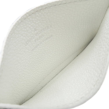 ルイヴィトン LOUIS VUITTON ポルト カルト LV チャーム M12179 スノー モノグラムアンプラント カードケース シルバー金具 白 モノグラムフラワー カード入れ