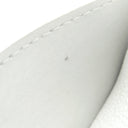 ルイヴィトン LOUIS VUITTON ポルト カルト LV チャーム M12179 スノー モノグラムアンプラント カードケース シルバー金具 白 モノグラムフラワー カード入れ