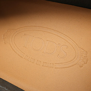 トッズ TODS シティ ゴンミーノ XXM76L0JM40AKTB999 ブラック カーフ 7 モカシン シルバー金具 黒 革靴 スリッポン