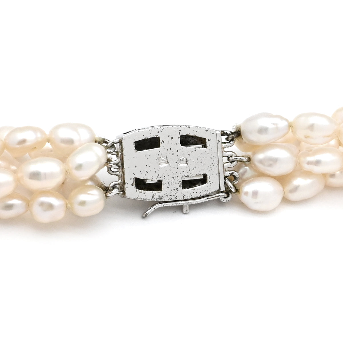 TASAKI　ネックレス　淡水パール５連 TASAKI TASAKI 淡水パール ネックレス 5連 パールホワイト×シルバー