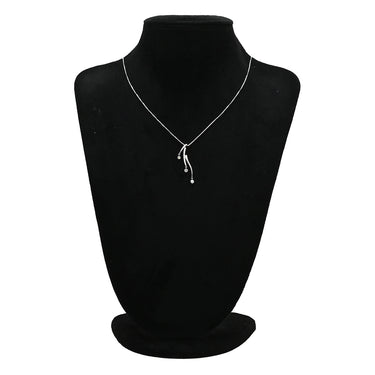 ノンブランド NON BRAND トリロジー ダイヤペンダント ホワイトゴールド K18WG ダイヤモンド ネックレス 3P 3粒 スリーストーンネックレス 18K WG Au750 縦長ライン ボックスチェーン