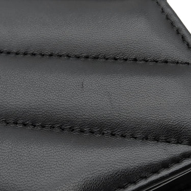 シャネル CHANEL シェブロン Vステッチ ブラック レザー ラムスキン チェーンウォレット ゴールド金具 チェーンショルダー CCボタン 黒