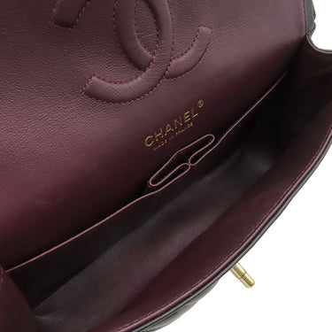 シャネル CHANEL マトラッセ 25 シェブロン ブラック ラムスキン ショルダーバッグ ゴールド金具 黒 ダブルフラップ Vステッチ