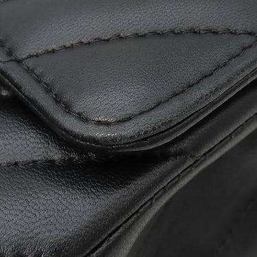 シャネル CHANEL マトラッセ 25 シェブロン ブラック ラムスキン ショルダーバッグ ゴールド金具 黒 ダブルフラップ Vステッチ